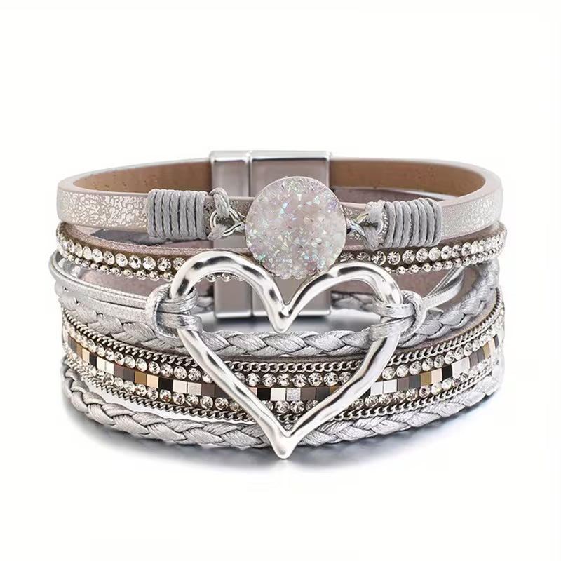 Valentina | Pulsera Bohemia de Corazones en Cuero