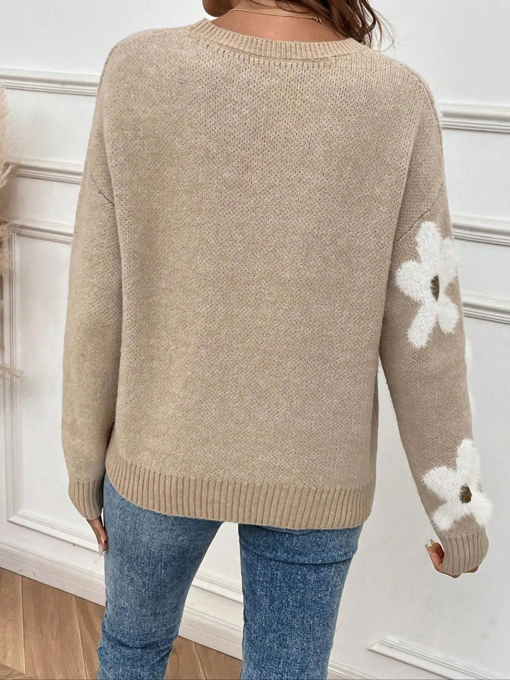 Dalia™ | Jersey de Punto con Flores Bordadas