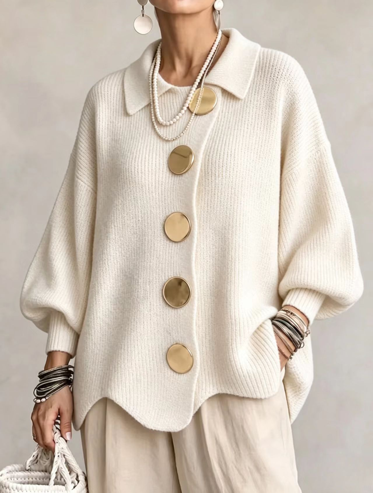 Clara™ | Cárdigan Oversize con Cuello y Botones Dorados