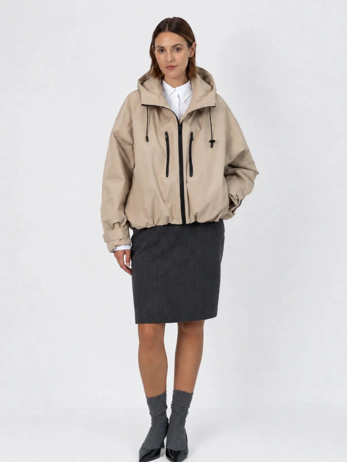 Chaqueta impermeable oversize y de talla única con tecnología STM-TEX™.