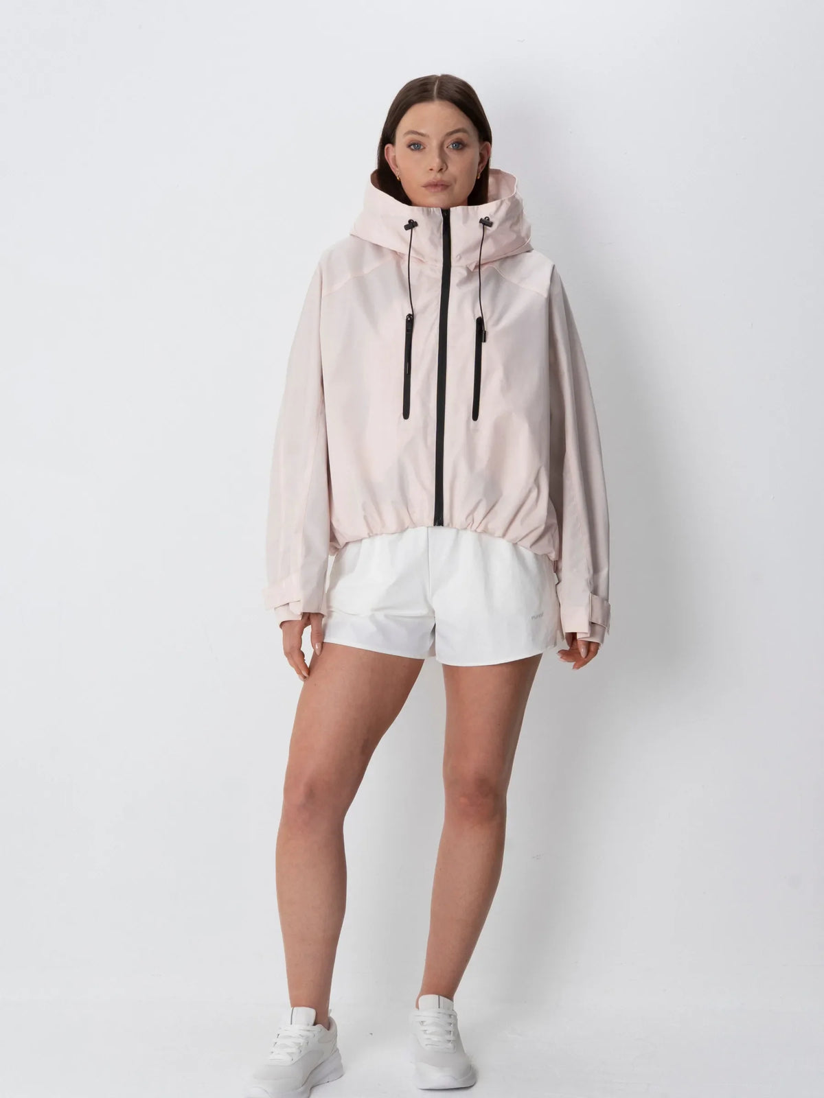 Chaqueta impermeable oversize y de talla única con tecnología STM-TEX™.
